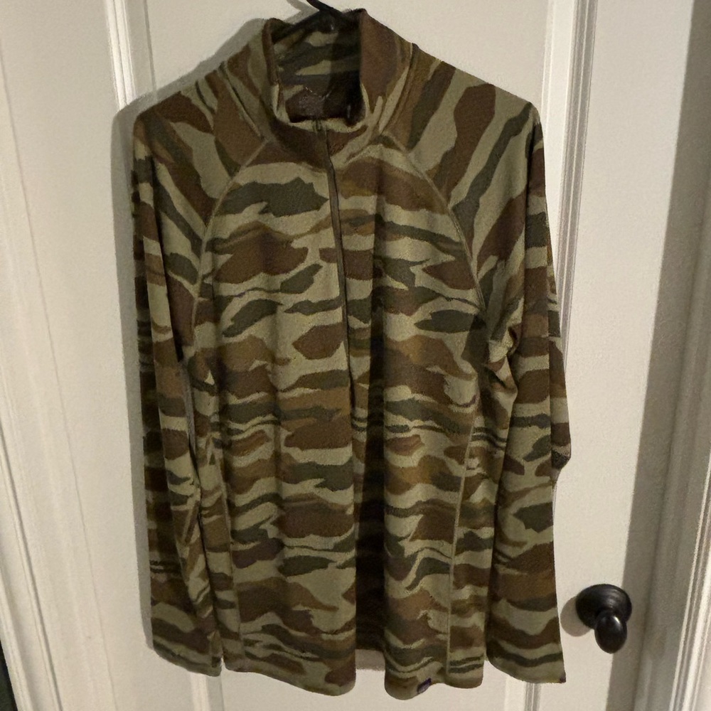 Patagonia Bear Witness Camo Capilene Midweight Baselayer - Size Men’s Large. NWT